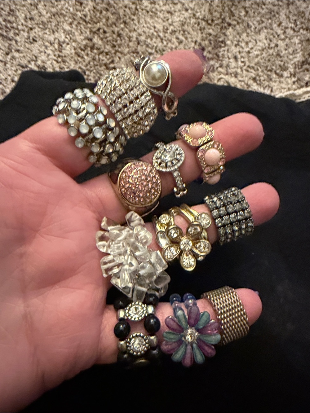 12 Stretchy Rings